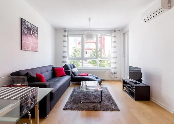 Flexible Selfcheckins 9 - Zagreb - Garage - Electric Vehicle Ccharger - Loggia - New - Apartments Repinc 9